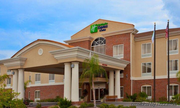 Holiday Inn Express - Spring Hill By Ihg Екстериор снимка